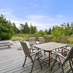 Aleko - 2-5km From The Sea By Interhome האנה סטרנד