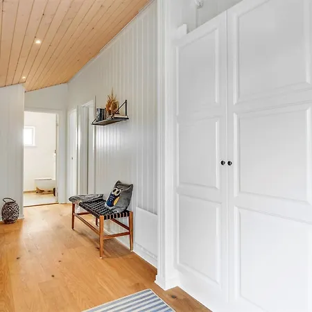 Aleko - 2-5km From The Sea By Interhome