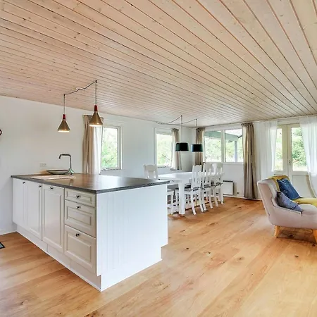 Holiday home Aleko - 2-5km From The Sea By Interhome