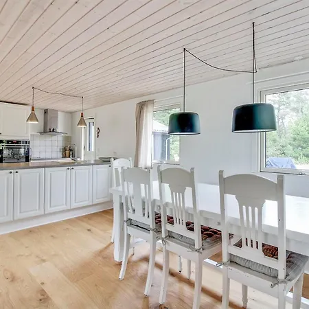 Dom wakacyjny Aleko - 2-5km From The Sea By Interhome