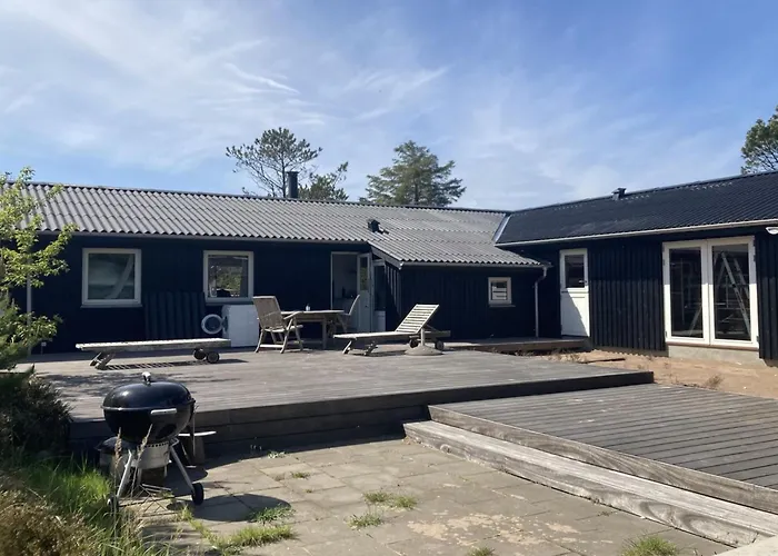 Semesterbostad Aleko - 2-5km From The Sea By Interhome *