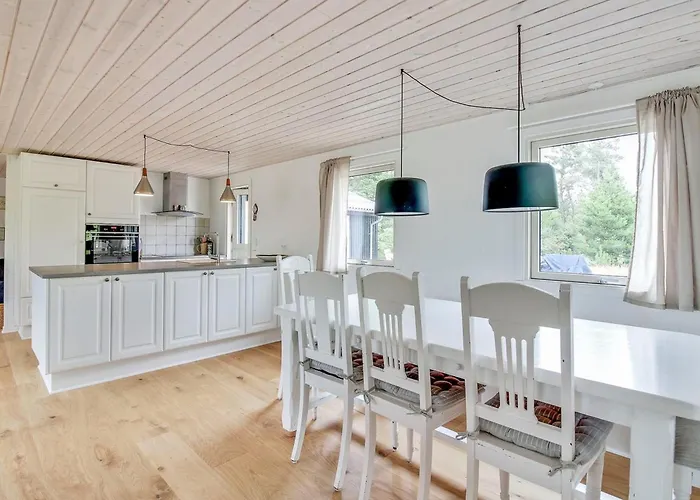 Feriehus Aleko - 2-5km From The Sea By Interhome